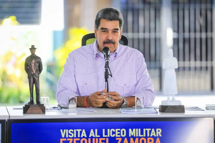 Maduro advierte que tiene una de las armas más poderosas del mundo: misiles rusos Igla
