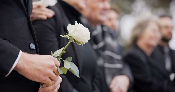 Family Alleges Forest Lawn Showed Wrong Body for Viewing
