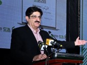 One-click business licences replace red tape in Sindh