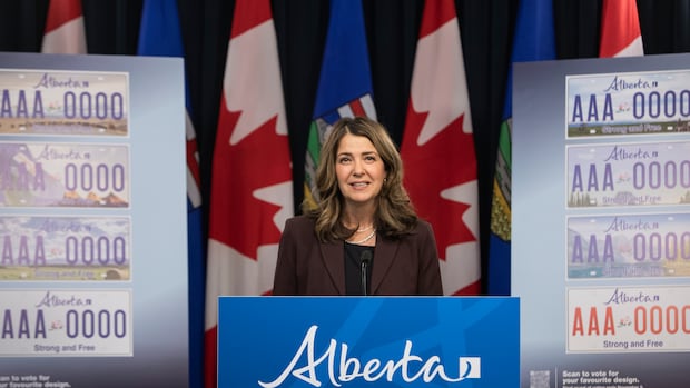 Albertans to decide province's new licence plate design in tournament