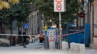 El colapso de la terraza de la sexta planta por acumulación de material de obra, posible causa del derrumbe en Madrid