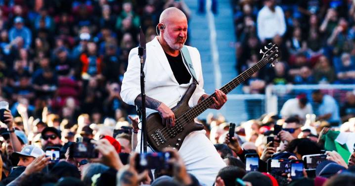 US may buy Argentinian beef; Limp Bizkit bassist dies