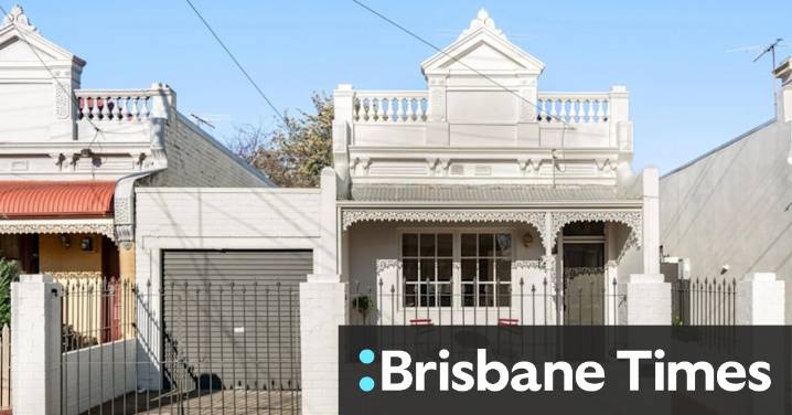 Melbourne auctions: Baby Boomer couple beat five others for $1.5m Northcote two