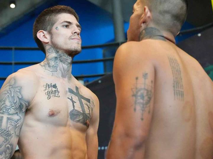 El hijo de Sergio Goyri fue bajado del ring por “no pelear”.