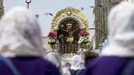 Señor de los Milagros recorre las calles del Centro de Lima en su segunda procesión del año