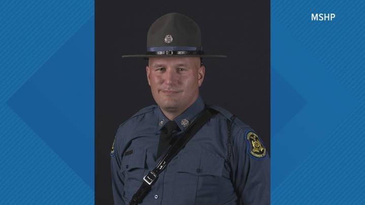 Former Missouri trooper set for plea hearing