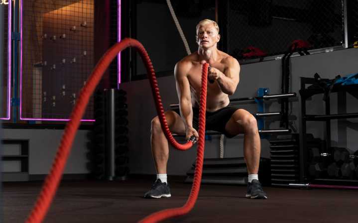 Zone 2 + Lifts: The 20-Minute Hybrid Split That Shrinks Your Waist