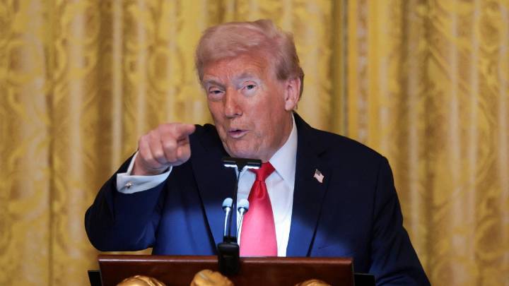 Trump claims, Modi assured that India will stop buying Russian oil