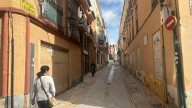 Vecinos de la calle San Pedro de Alcántara tras terminar su reparación: "Esto parece otra calle"
