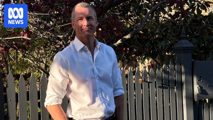 Teenagers charged after Hawthorn home owner detains alleged 15