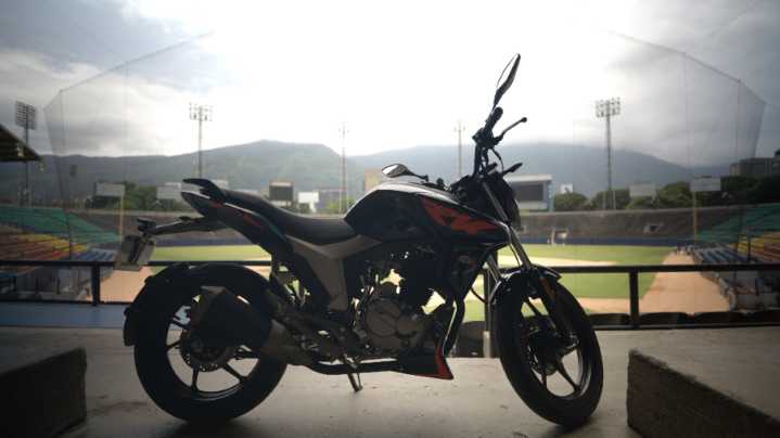 Empire Keeway es la moto oficial de la LVBP en su 80° aniversario