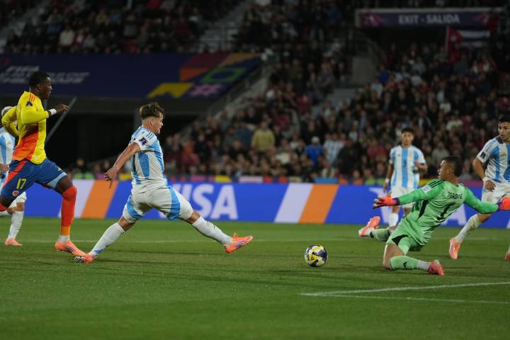 Una Colombia con carácter cae ante Argentina en semifinales y se despide del sueño del Mundial sub