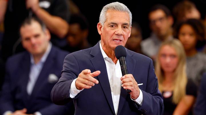 Ciattarelli takes notes from Trump playbook at New Jersey beach rally