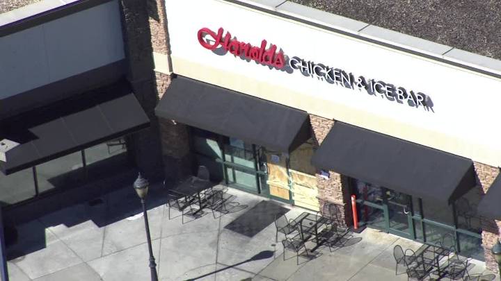 Police: 2 arrested after drive-by shooting at Gwinnett County restaurant