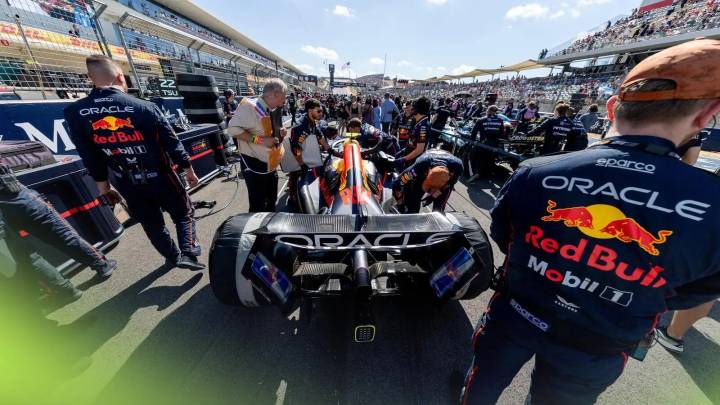 Carlos Sainz questions Red Bull ‘values’ after Lando Norris tape removal