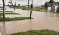 Las intensas lluvias provocaron anegamientos en distintos barrios
