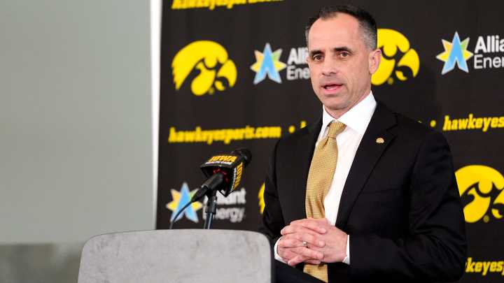 Iowa men's basketball announces times, TV info for 2025