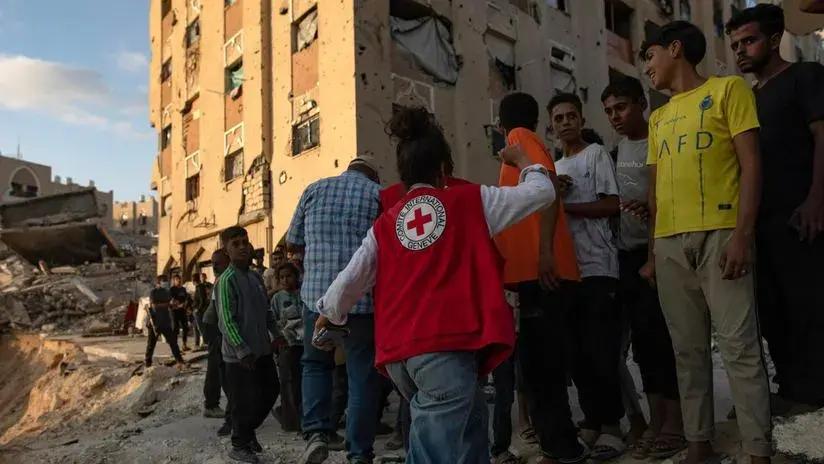 Israel recibe restos mortales de dos rehenes fallecidos a través de la Cruz Roja en Gaza