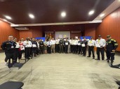 Policía dicta curso antiextorsión a empleados de empresa de seguridad en Cartagena