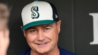 Ex-Seattle Mariners manager Servais in mix for 2 jobs in AL