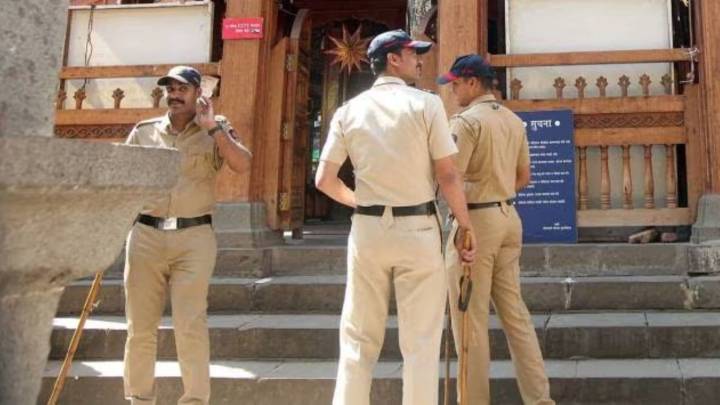 Homeless children meet police in initiative by NGO to inspire aspirations