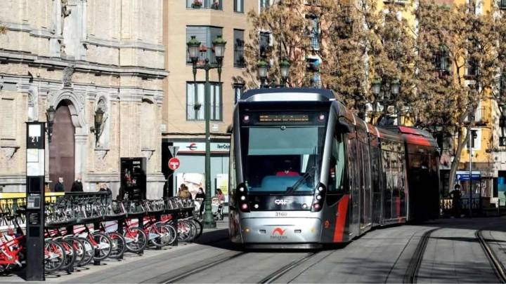 El efecto invisible de la huelga del tranvía de Zaragoza: visibilidad a medio gas para los sindicatos