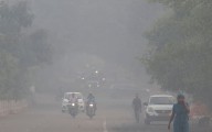 Delhi wakes up to toxic air on Diwali morning; overall AQI ‘very poor’
