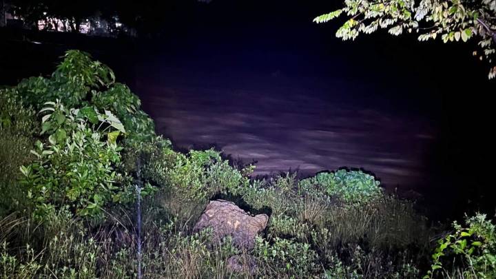 Pemex y PC atienden derrame en arroyo de Xicotepec