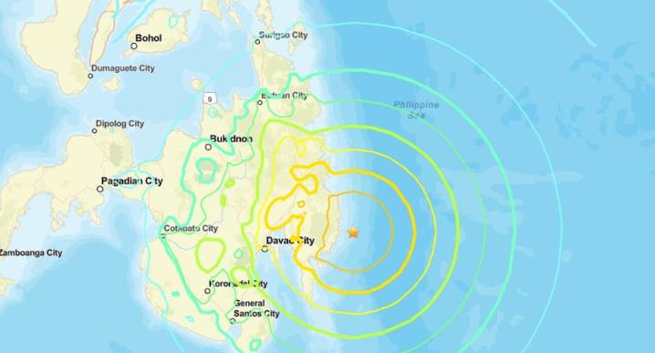 Filipinas: Un terremoto de magnitud 7,4 sacude el sur del país y genera alerta de tsunami últimas