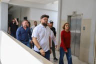 Ministra de Salud y Gobernador inspeccionan avances en rehabilitación del Vargas