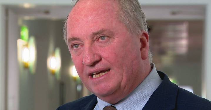 Barnaby Joyce keeping Nationals in the dark about potential One Nation defection