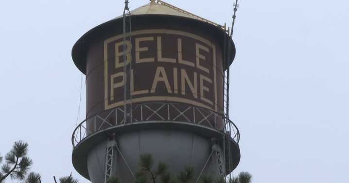 Belle Plaine raising funds to turn historic water tower into giant teapot