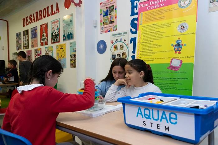 Aquae STEM inicia un nuevo ciclo de tres años para seguir inspirando vocaciones en niñas de Primaria
