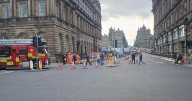 Edinburgh fire crews rush to North Bridge as blaze breaks out in work hut
