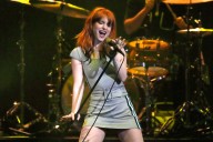 Country music singer called out as 'racist' on popular singer's new album