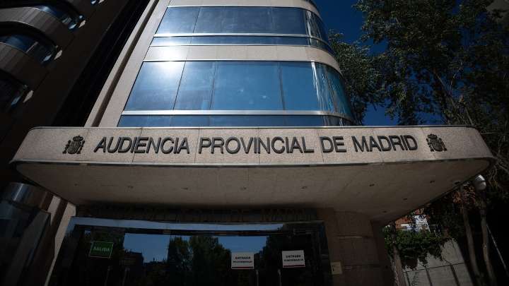 Condenado a cinco años de prisión un profesor por agredir sexualmente a tres alumnas menores
