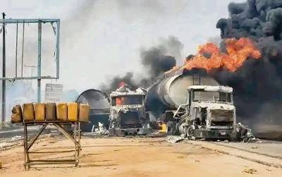 41 muertos deja explosión de un camión cisterna en Nigeria