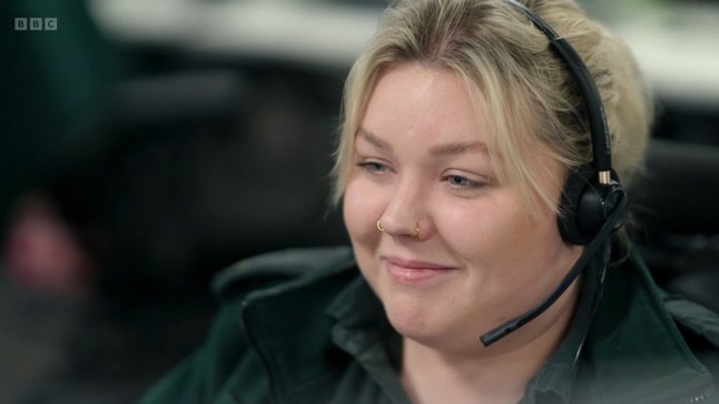 ‘Emotional’ moment ambulance worker calmly helps panicking man deliver baby over phone