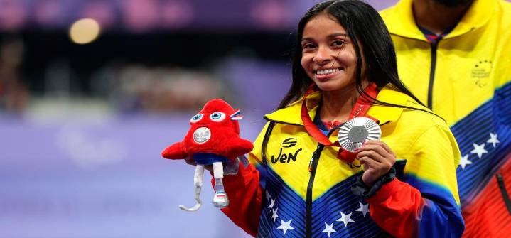 Alejandra Pérez conquista bronce en Mundial de Paratletismo de Nueva Delhi