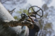 Por malestares estomacales, colonos de Tlalpan alertan sobre agua contaminada