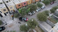 Encuentran camioneta con drogas y arma en colonia Paraje San José en García, Nuevo León