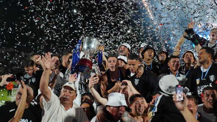Los ascensos y descensos de todas las categorías del fútbol argentino