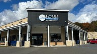 Residents of Waterbury’s North End welcome new international grocery store