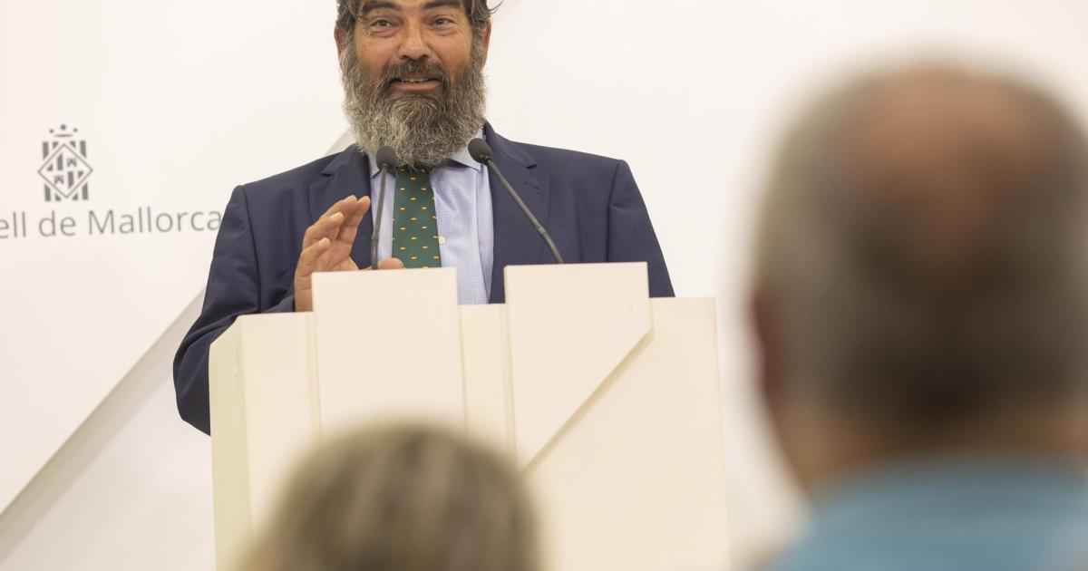 Vox en el Consell presionará a su partido para que apoye en el Parlament traer basura de Ibiza