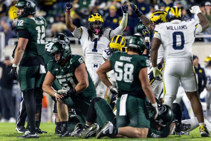 Observations: Michigan State’s offense and coaching fail in 5th straight loss
