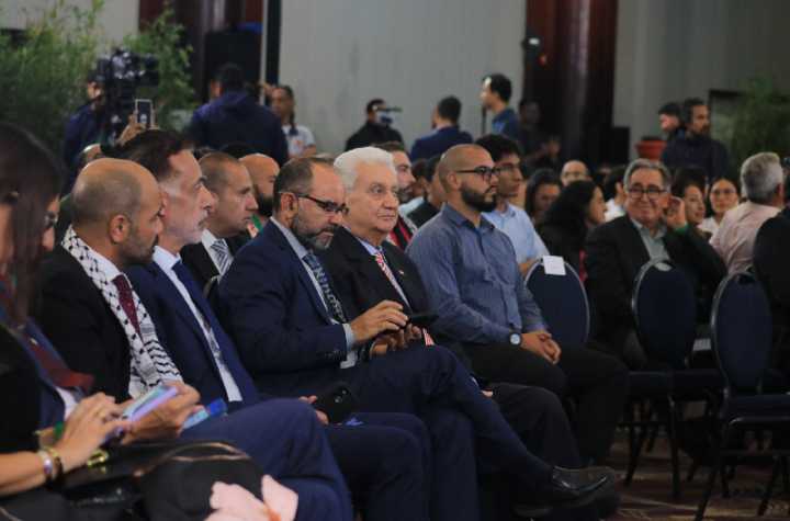 Voceros internacionales alzan la voz por la paz y diversidad