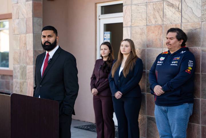 ACLU: Las Vegas police defied court, released man to ICE
