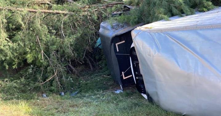 UPDATE: Semi-truck started leaking milk after it flipped off Hwy 111