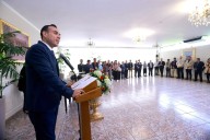 Presidente del Congreso afirma que la prensa "no debe ser amordazada ni limitada"
