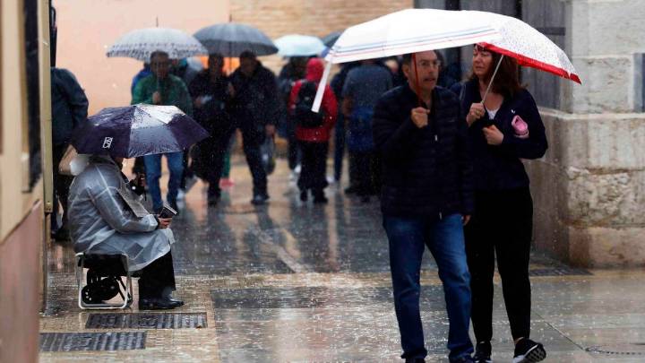 Aviso amarillo en Málaga este miércoles por fuertes lluvias y tormentas
